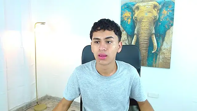 Snapshot of Alancum7 chatting on October 2025 12:59:01 PM Alancum7 online show from October 2025 12:59:01 PM