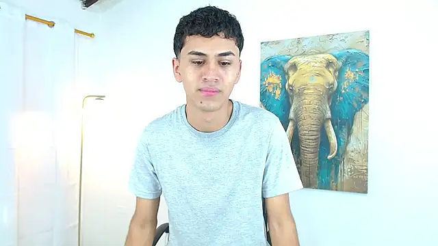 Snapshot of Alancum7 chatting on October 2025 01:11:02 PM Alancum7 online show from October 2025 01:11:02 PM