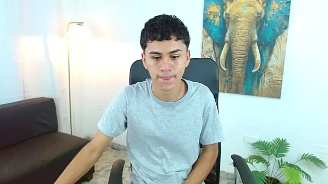 Snapshot of Alancum7 chatting on October 2025 12:59:01 PM Alancum7 online show from October 2025 12:59:01 PM