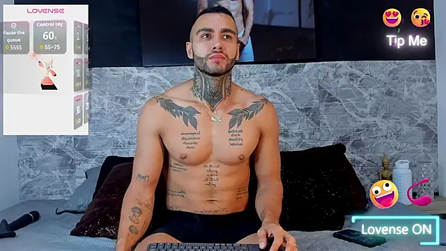 Snapshot of Danny_Willson chatting on November 2025 10:13:02 AM Danny Willson online show from November 2025 10:13:02 AM