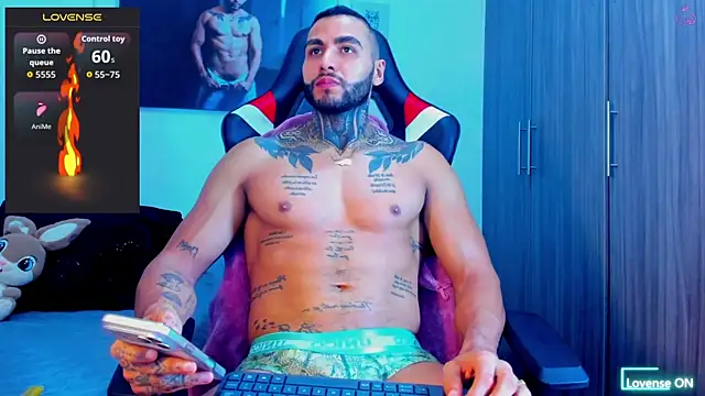Snapshot of Danny_Willson chatting on March 2026 01:27:01 PM Danny Willson online show from March 2026 01:27:01 PM