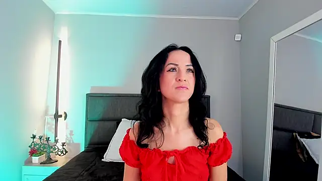 Snapshot of rose_more__ chatting on November 2025 11:33:01 AM rose more online show from November 2025 11:33:01 AM