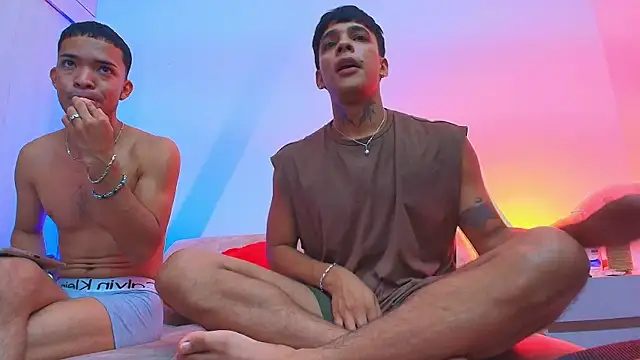 thomas elg online show from November 2025 01:05:02 AM