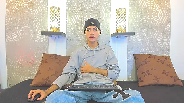 JacobBlackwell  online show from October 2025 07:58:01 PM