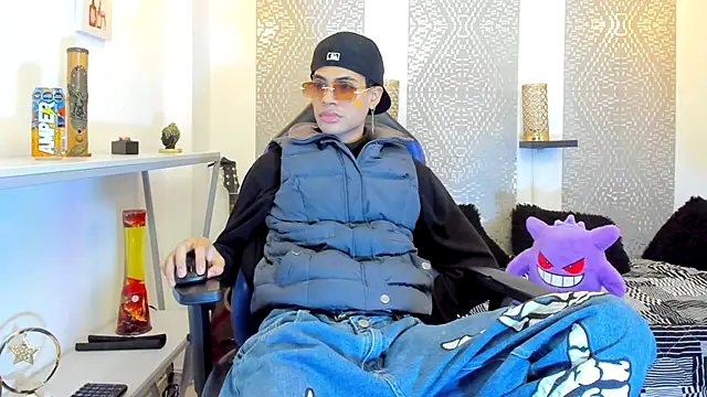 JacobBlackwell  online show from November 2025 07:19:01 PM