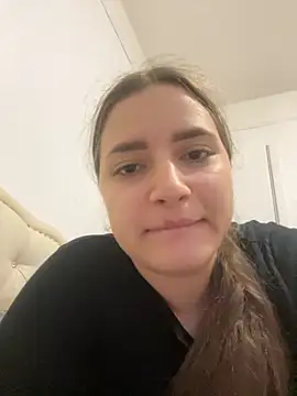 Snapshot of mayrabbby chatting on October 2025 11:02:01 PM mayrabbby online show from October 2025 11:02:01 PM