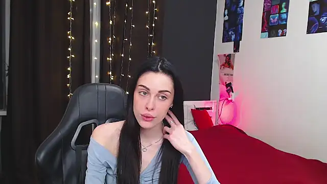 ariel is on vacation online show from October 2025 04:41:02 PM