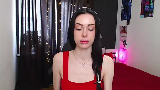 ariel is on vacation online show from October 2025 09:31:01 AM