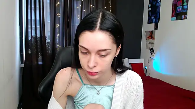 ariel is on vacation online show from October 2025 09:08:02 AM