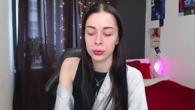 ariel is on vacation online show from November 2025 09:42:02 AM