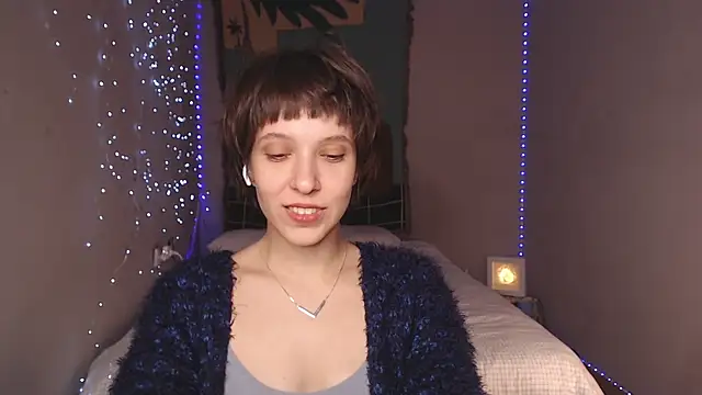 Snapshot of YourHotExSAndra chatting on November 2025 07:38:01 PM YourHotExSAndra online show from November 2025 07:38:01 PM