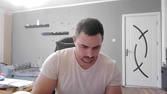 Snapshot of mastermute chatting on November 2025 02:37:02 PM mastermute online show from November 2025 02:37:02 PM