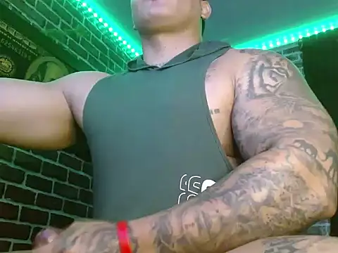 jordan bigcock  online show from October 2025 06:26:01 AM