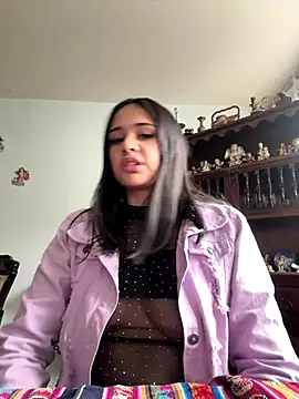 Snapshot of Katherin_dimi chatting on October 2025 07:44:02 PM Katherin dimi online show from October 2025 07:44:02 PM