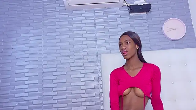 Snapshot of Hungry_pussy18 chatting on December 2025 02:23:01 PM Hungry pussy18 online show from December 2025 02:23:01 PM