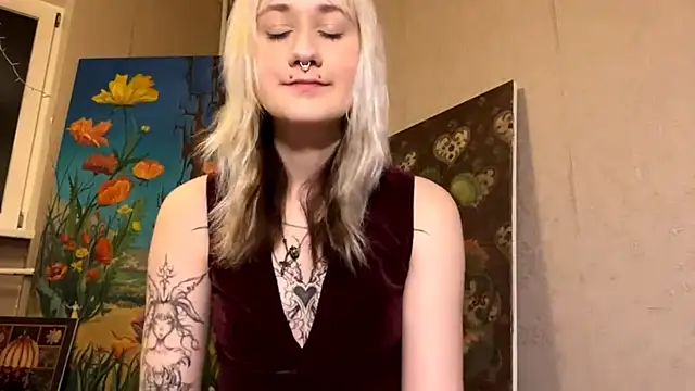 Snapshot of Ulemonala_Cute chatting on October 2025 05:13:02 PM Ulemonala Cute online show from October 2025 05:13:02 PM