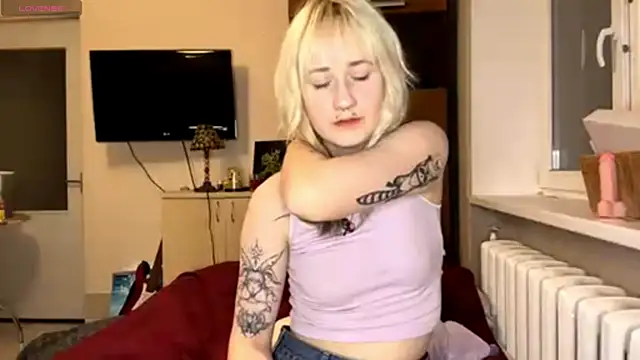 Snapshot of Ulemonala_Cute chatting on November 2025 08:01:01 PM Ulemonala Cute online show from November 2025 08:01:01 PM