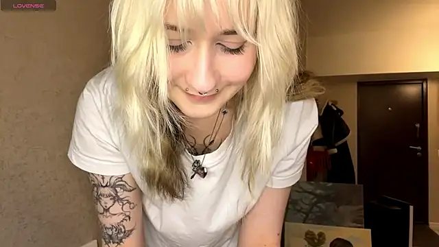 Snapshot of Ulemonala_Cute chatting on December 2025 06:46:02 PM Ulemonala Cute online show from December 2025 06:46:02 PM