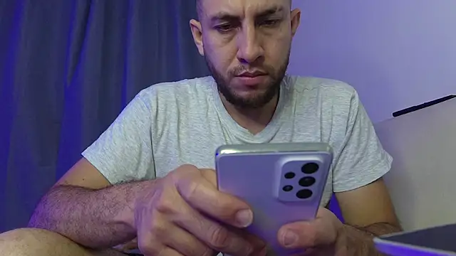 Alessfuck friends online show from March 2026 10:24:01 PM