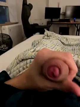 jakeBigCock1905 online show from November 2025 07:19:01 AM