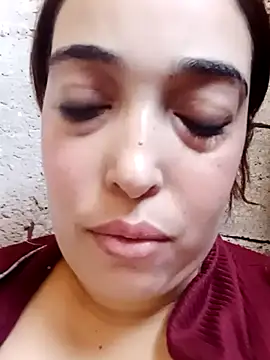 Snapshot of Mar-wa_1 chatting on November 2025 03:21:01 PM Mar-wa 1 online show from November 2025 03:21:01 PM