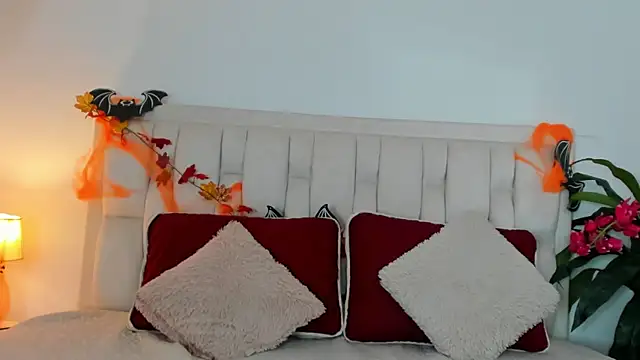 Snapshot of Amara18__ chatting on October 2025 12:55:02 AM Amara18 online show from October 2025 12:55:02 AM