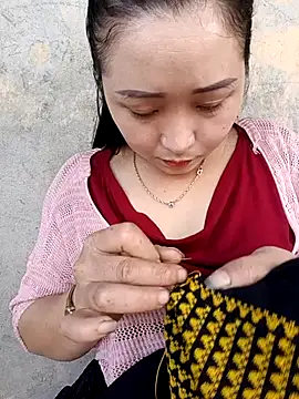 Snapshot of miemie-xx chatting on October 2025 02:03:02 AM miemie-xx online show from October 2025 02:03:02 AM