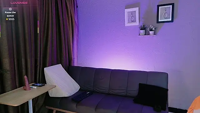 ZahraMilf online show from January 2026 09:02:02 PM