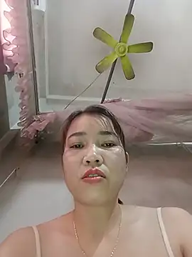 ladzy sexy online show from June 2026 07:24:02 AM