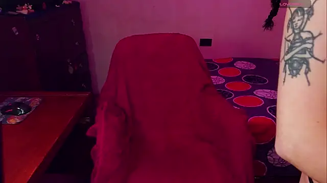 Snapshot of Brugmansia_ chatting on November 2025 03:59:02 AM Brugmansia online show from November 2025 03:59:02 AM