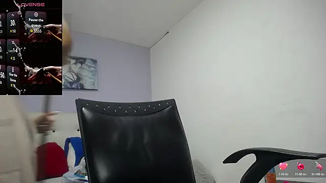 soffycarter1 online show from June 2026 10:29:02 PM
