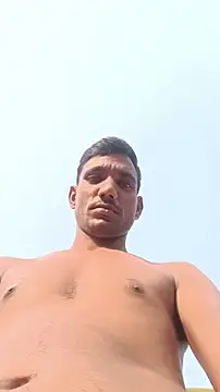 Snapshot of BiggerDickGuy chatting on November 2025 03:50:01 AM BiggerDickGuy online show from November 2025 03:50:01 AM