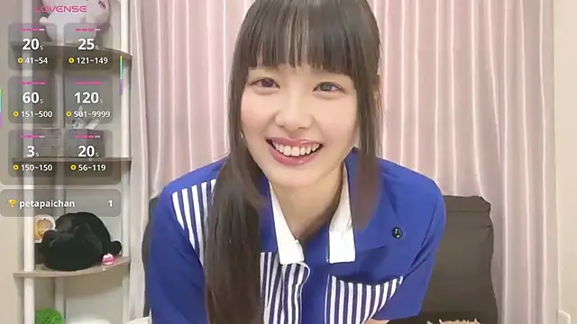 Snapshot of mai-chan_ chatting on October 2025 02:19:01 AM mai-chan  online show from October 2025 02:19:01 AM