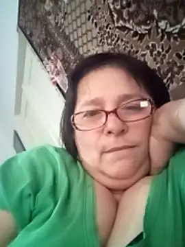 Snapshot of MilaCold5443 chatting on February 2026 10:14:02 AM MilaCold5443 online show from February 2026 10:14:02 AM