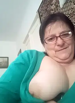 Snapshot of MilaCold5443 chatting on February 2026 08:49:01 AM MilaCold5443 online show from February 2026 08:49:01 AM