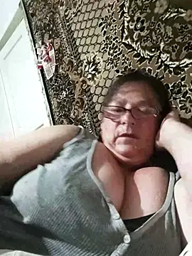 MilaCold5443 online show from June 2026 10:45:02 PM