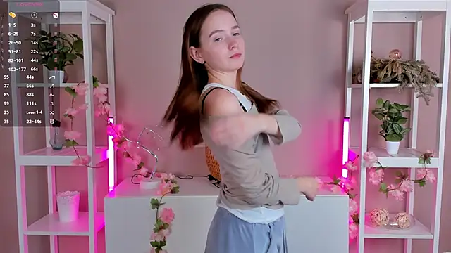 LittleCutieSandy online show from October 2025 03:05:02 AM