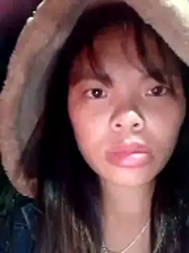 Snapshot of hello-cute chatting on October 2025 11:10:02 PM hello-cute online show from October 2025 11:10:02 PM