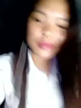 Snapshot of hello-cute chatting on November 2025 05:23:02 PM hello-cute online show from November 2025 05:23:02 PM