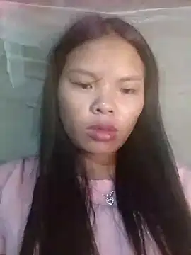 Snapshot of hello-cute chatting on November 2025 02:05:02 PM hello-cute online show from November 2025 02:05:02 PM