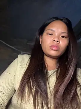 Snapshot of hello-cute chatting on November 2025 08:23:02 PM hello-cute online show from November 2025 08:23:02 PM