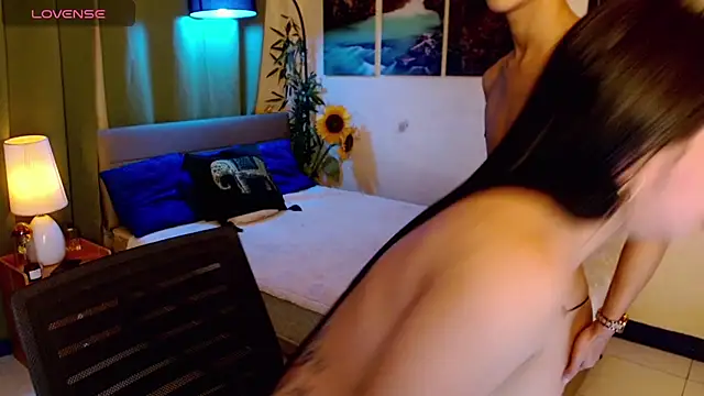 AsianCarl online show from October 2025 05:19:01 AM