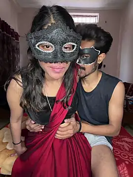 Lovebirdss online show from January 2026 09:13:01 AM