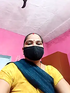 Snapshot of Ut_kanchna chatting on October 2025 10:49:02 AM Ut kanchna online show from October 2025 10:49:02 AM