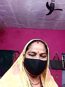 Snapshot of Ut_kanchna chatting on November 2025 12:53:01 AM Ut kanchna online show from November 2025 12:53:01 AM