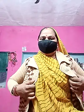 Snapshot of Ut_kanchna chatting on November 2025 12:33:01 AM Ut kanchna online show from November 2025 12:33:01 AM