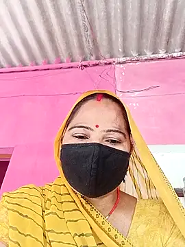 Snapshot of Ut_kanchna chatting on December 2025 08:00:02 AM Ut kanchna online show from December 2025 08:00:02 AM