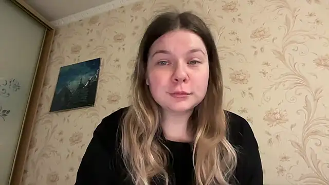 Crave Elise online show from October 2025 02:07:02 PM