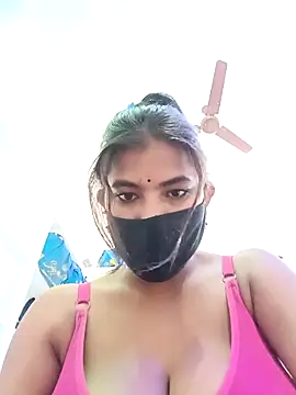 Snapshot of Hot_radhaji chatting on December 2025 05:32:01 PM Hot radhaji online show from December 2025 05:32:01 PM