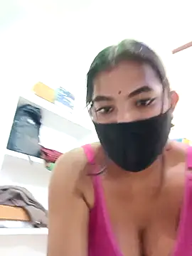 Snapshot of Hot_radhaji chatting on December 2025 06:01:02 PM Hot radhaji online show from December 2025 06:01:02 PM